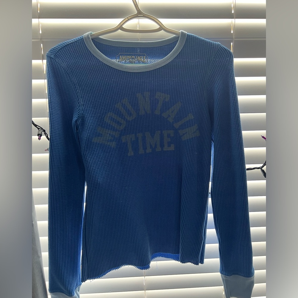 American Eagle Outfitters Blue Textured Shirt